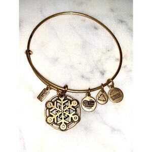 Alex and Ani Rafaelian Gold Limited Edition 2015 Snowflake Charm Bangle